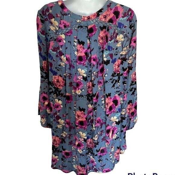 Gorgeous Floral Boho Blouse, Size small - Picture 5 of 5